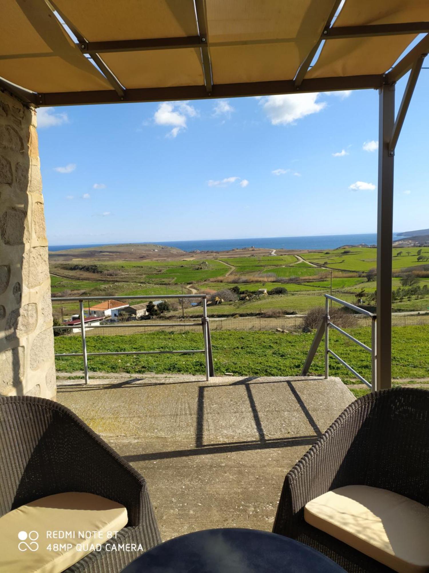 Cozy House With Amazing Sea View Lägenhet Kaminia  Exteriör bild